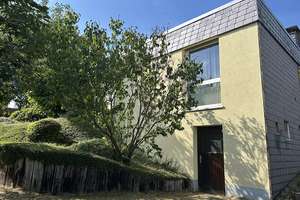 VR IMMO: Hilchenbach-Dahlbruch, Bungalow mit Garage und Stellplatz sucht neue Bewohner. – Die vollständige Adresse der Immobilie erhältst du vom Anbieter., 57271 Hilchenbach – Vorschaubild 4
