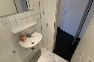 Exklusive, gepflegte 2-Zimmer-Maisonette-Wohnung mit Balkon und EBK in Fürth – Herrnstraße 87, 90763 Fürth – Vorschaubild 7