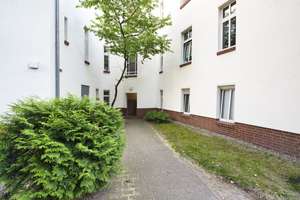 Wohnen mit Stil: 4-Zimmer-Gründerzeitaltbau mit Stuck  und Südbalkon – Ringstraße 50, 12205 Lichterfelde, Berlin – Vorschaubild 41