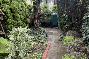 Familienidyll in Berlin-Lankwitz – Gepflegtes Einfamilienhaus mit parkähnlichem Garten – Die vollständige Adresse der Immobilie erhältst du vom Anbieter., 12247 Lankwitz, Berlin – Vorschaubild 12