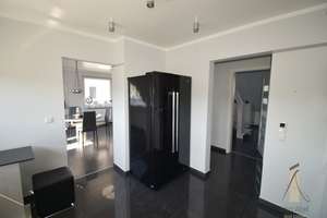 Top ausgestattete und vollmöblierte Maisonette-Wohnung mit 2 Bädern auf 95,49 m² – Die vollständige Adresse der Immobilie erhältst du vom Anbieter., 38448 Tiergartenbreite, Wolfsburg – Vorschaubild 7