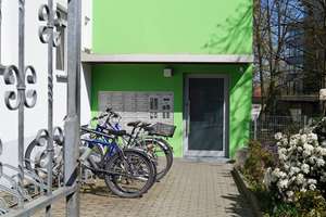 Nürnberg: Freie 3-Zi.Wohnung mit Balkon und Garage in S-Bahn, U-Bahn, Straßenbahn u. Innenstadt-Nähe – Die vollständige Adresse der Immobilie erhältst du vom Anbieter., 90402 Marienvorstadt, Nürnberg – Vorschaubild 5
