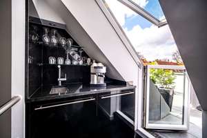 Pure Eleganz: Luxuriöse 4-Zimmer-Maisonette mit privatem Liftzugang – Die vollständige Adresse der Immobilie erhältst du vom Anbieter., 81479 Solln, München – Vorschaubild 12