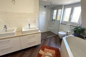 Property thumbnail 23