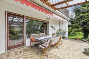 Großzügiges Haus mit vielseitigen Nutzungsmöglichkeiten und großem Garten in ruhiger Lage – Rosenheim (Kreis) – Vorschaubild 4