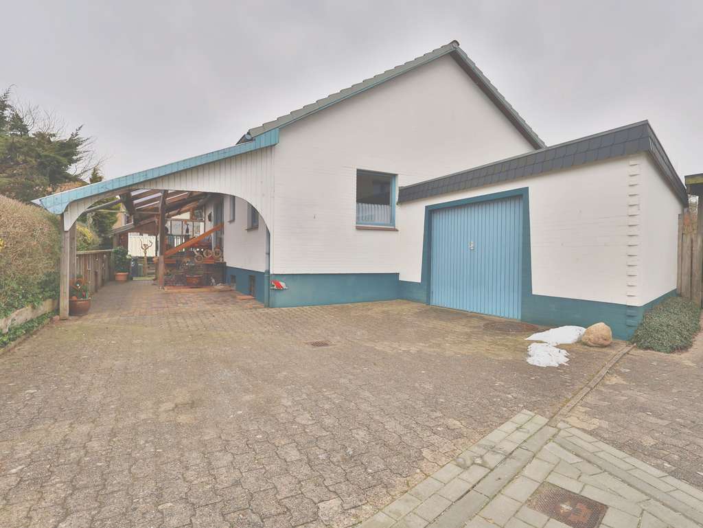 Immobilie in Jerrishoe - Einfamilienhaus mit viel Potenzial in beliebter Lage - Bild 1