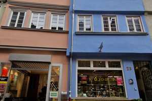 Saniertes Doppelhaus mit zwei großzügigen Wohnungen und zwei Läden in der Altstadt – Pliensaustraße 21 u. 23, 73728 Esslingen (Kreis) – Vorschaubild 1