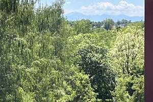 frei - Bergblick - oberste Etage - Süd-Lage