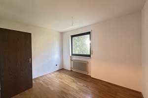 Wohnen mit WOW-Effekt – Freistehendes Architektenhaus mit Platz, Potenzial u.v.m. in Behringersdorf – Die vollständige Adresse der Immobilie erhältst du vom Anbieter., 90571 Schwaig bei Nürnberg – Vorschaubild 7