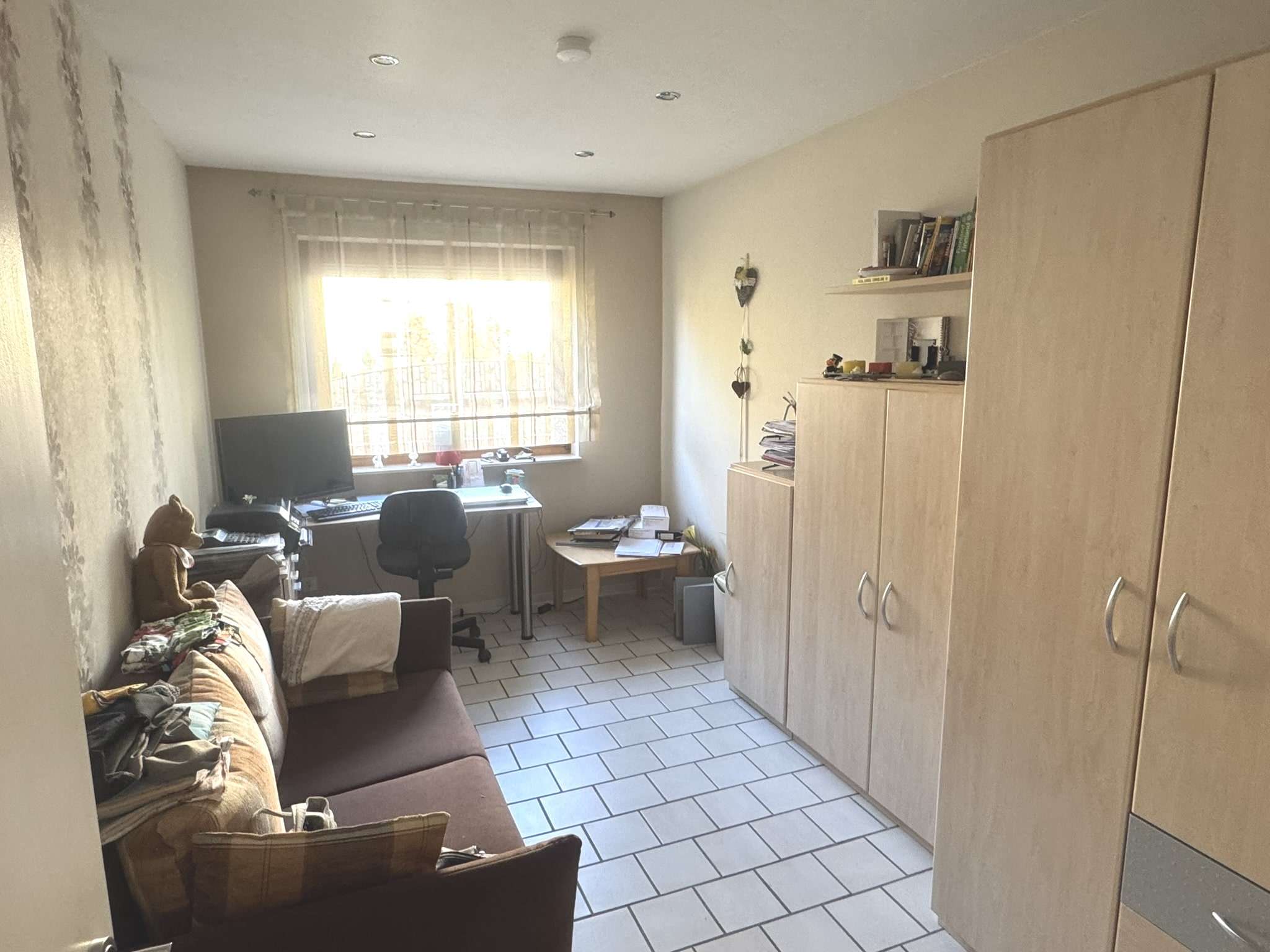 Immobilie in Rheinbrohl - Gepflegtes 3 - Familienhaus mit Doppelgarage und PKW -Stellplatz - Bild 5