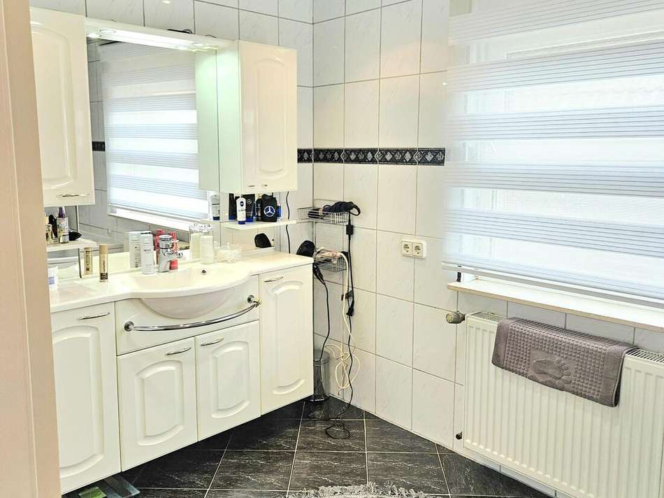 Badezimmer 1.OG