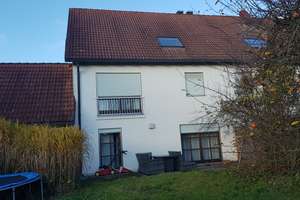 Idyllische, großflächige Doppelhaushälfte mit Garten in Bergkirchen-Feldgeding – Steinfeldstr. 11, 85232 Bergkirchen – Vorschaubild 3