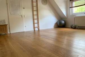 Wohnen mit besonderem Platzangebot – Kutscherhaus mit 3 Garagen und Garten – 40472 Rath, Düsseldorf – Vorschaubild 12