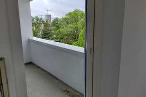 3-Zimmer-Wohnung mit Aufzug und Balkon // 3.OG rechts – Theodor-Heuss-Str. 24, 38444 Wolfsburg – Vorschaubild 1