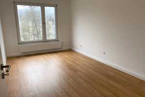 Kulturnah " WOHNEN"  in neuwertiger  Wohnung mit Balkon" – Westwall 75, 47798 Krefeld – Vorschaubild 4