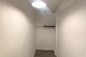 Teilweise renoviert! 2 Zimmer-Dachgeschosswohnung in Vohwinkel – Möbecker Straße 19, 42327 Elberfeld West, Wuppertal – Vorschaubild 13