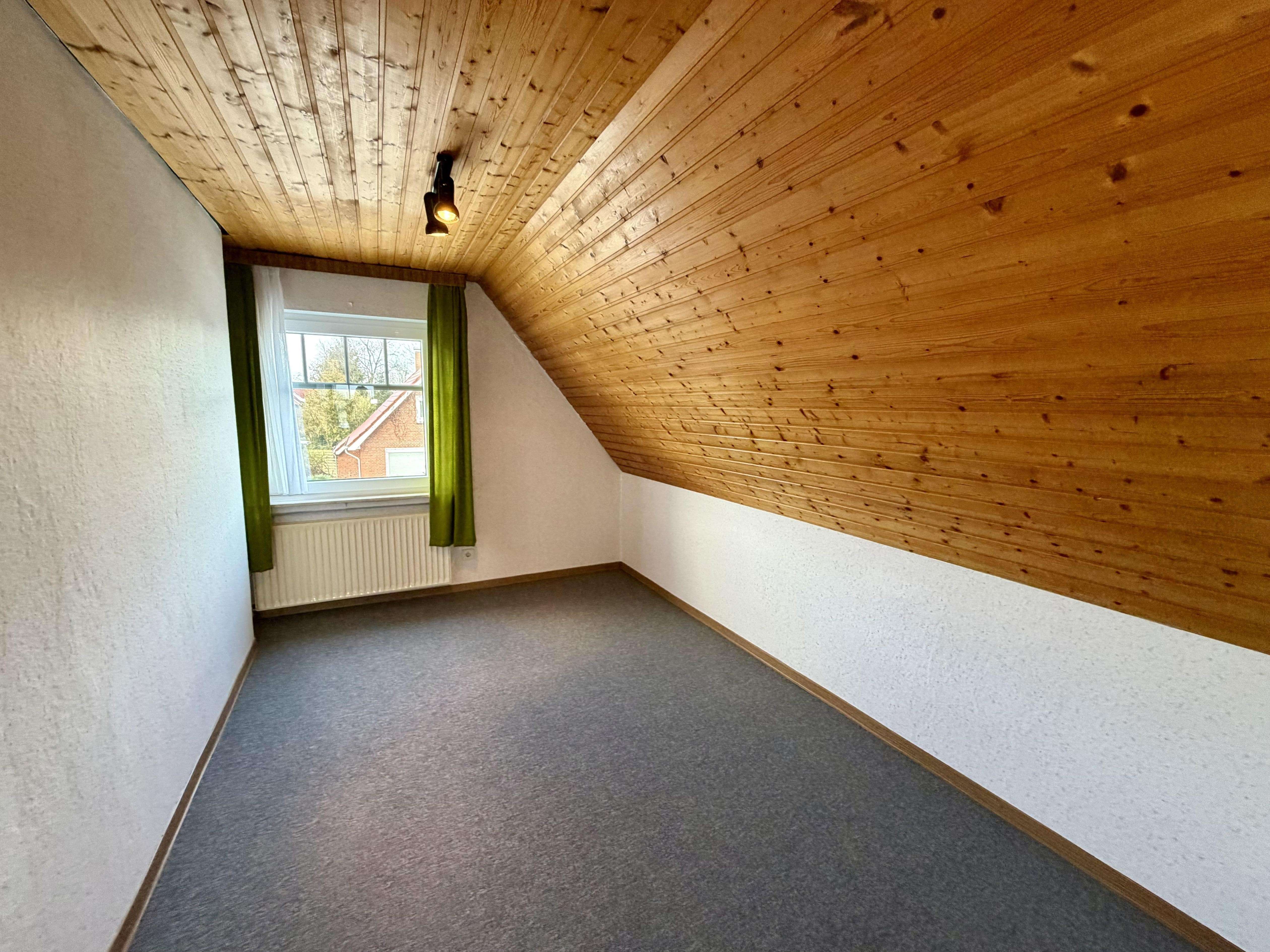 Immobilie in Jemgum - Familienfreundliches Zuhause mit großem Garten - Bild 10