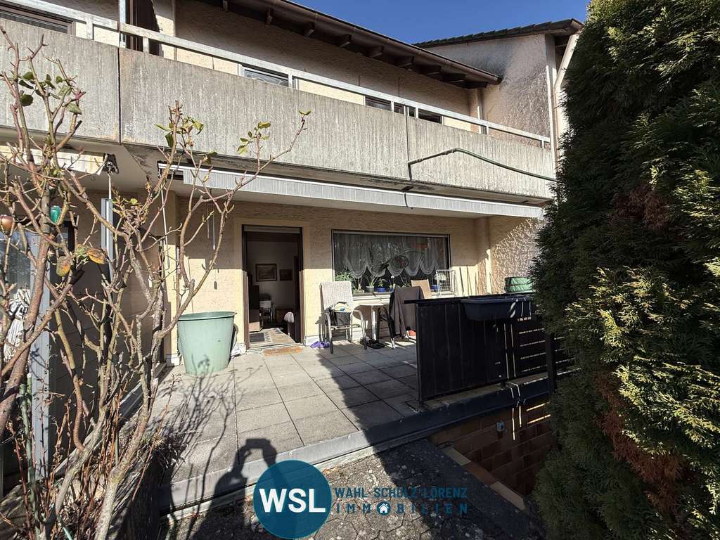 Immobilie in Oberboihingen - Raumwunder für Renovierer: Reihenhaus mit Garten & Garage in Oberboihingen. Viel Platz für Familien. - Bild 3