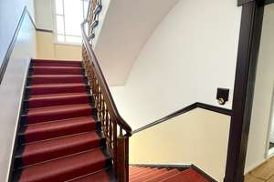 Bezugsfreie, möblierte und frisch renovierte 2 Zimmer Altbau-Wohnung mit Balkon - am Ku´Damm – Die vollständige Adresse der Immobilie erhältst du vom Anbieter., 10711 Halensee, Berlin – Vorschaubild 32