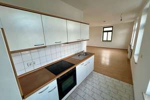 Tolles Investment in Altchemnitz - Klein & fein mit Einbauküche & Carport