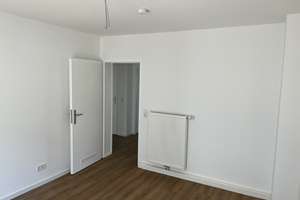 Frisch renovierte 2 ZKB Wohnung in Ludwigshafen-Mitte-Top S-Bahn-Anbindung! – 67059 Mitte, Ludwigshafen am Rhein – Vorschaubild 2