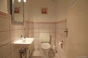 Saniertes Zweifamilienhaus mit Einliegerwohnung oder solide Kapitalanlage mit möglichen Faktor 12! – Cuxhaven (Kreis) – Vorschaubild 8