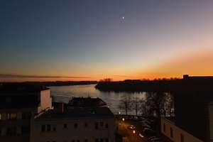 wohnen über den Dächern von Benrath - mit traumhaftem *Rheinblick*