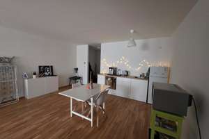 Spacious 2-Room Apartment with Terrace & Parking – Egger Straße 71, 94469 Deggendorf – Vorschaubild 7