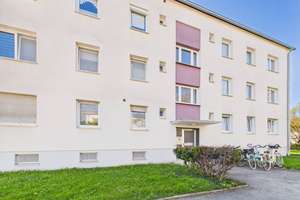 Ideal für Familien und Pendler! 4-Zimmer-Wohnung mit Balkon und Keller in zentraler Lage – Die vollständige Adresse der Immobilie erhältst du vom Anbieter., 84032 Wolfgang, Landshut – Vorschaubild 9