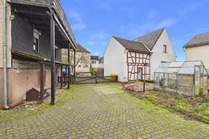 Einfamilienhaus mit Scheune in Bornich zu verkaufen – Die vollständige Adresse der Immobilie erhältst du vom Anbieter., 56348 Bornich – Vorschaubild 7