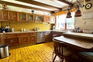 Herrschaftliche Villa auf großzügigem Grundstück mit eigenem Teich sowie Hallen und landw. Flächen – Die vollständige Adresse der Immobilie erhältst du vom Anbieter., 94501 Aldersbach – Vorschaubild 7