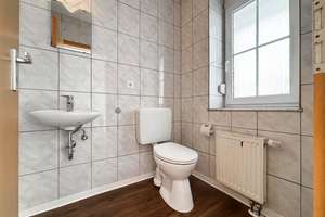 Rodenbach, Reiheneckhaus mit 6 ZKB, 2 Bäder, Gäste-WC, Terrasse, Carport – Die vollständige Adresse der Immobilie erhältst du vom Anbieter., 67688 Rodenbach – Vorschaubild 18