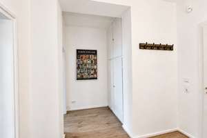 Großzügige möblierte Wohnung mit Balkon nahe Schillerplatz – Uhlandstraße 36, 40237 Düsseltal, Düsseldorf – Vorschaubild 15
