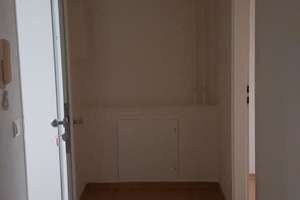 Kleine charmante Wohnung mit amerikanischer Küche, Wintergarten und  Tiefgarage – Parksiedlung Spruch 3 bis 137, 12349 Buckow, Berlin – Vorschaubild 3