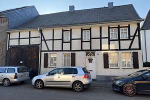 6-Zimmer Reihenmittelhaus in Kerpen mit 140 m² Wohnfläche – Filzengraben 23, 50171 Kerpen – Vorschaubild 1