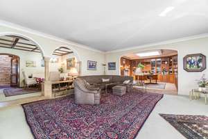 Großzügiges Einfamilienhaus mit Einliegerwohnung, Garten und Entwicklungspotenzial – Die vollständige Adresse der Immobilie erhältst du vom Anbieter., 86179 Haunstetten-Nord, Augsburg – Vorschaubild 5