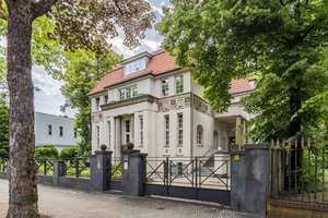 Repräsentative Altbauwohnung mit Kamin, großer Terrasse und Balkon in Berlin-Grunewald – Höhmannstraße 9, 14193 Grunewald, Berlin – Vorschaubild 1