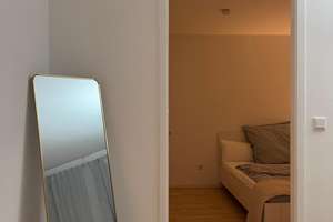 Möblierte 2-Zi-Wohnung mit Fußbodenheizung & großem Balkon in Bogenhausen – Die vollständige Adresse der Immobilie erhältst du vom Anbieter., 81927 Englschalking, München – Vorschaubild 9