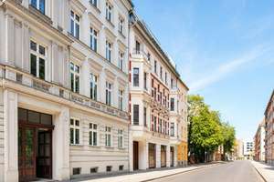 Historical charm meets modern living – exclusive apartment in an old building in the Scheunenviertel – Die vollständige Adresse der Immobilie erhältst du vom Anbieter., 10119 Mitte (Ortsteil), Berlin – Vorschaubild 24
