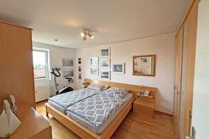 Deisterblick vom Balkon - gepflegte 3-Zimmer-Wohnung mit Stellplatz  – Die vollständige Adresse der Immobilie erhältst du vom Anbieter., 30952 Ronnenberg – Vorschaubild 4