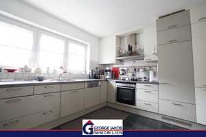 GEORGE JAKOB IMMOBILIEN: Charmantes Einfamilienhaus mit grüner Oase! – Ludwigsburg (Kreis) – Vorschaubild 3