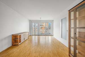 Charmante 2-Zimmer-Wohnung mit Westbalkon & Blick zum Olympiaturm 
 – Die vollständige Adresse der Immobilie erhältst du vom Anbieter., 80797 Schwere-Reiter-Straße, München – Vorschaubild 2
