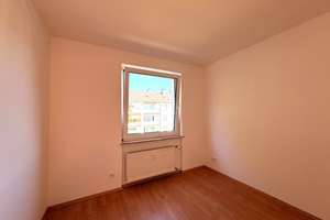 Renoviert ! 3-Zimmer-Wohnung mit Balkon und Einbauküche in Wuppertal- Ronsdorf – Die vollständige Adresse der Immobilie erhältst du vom Anbieter., 42369 Ronsdorf, Wuppertal – Vorschaubild 6