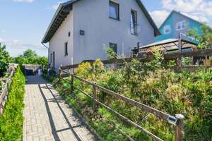 ++Sebnitz: Traumhaftes EFH (2020) mit 4 Zi., Terrasse, Garage & wildromantischem 634 m2 Grundstück++ – Die vollständige Adresse der Immobilie erhältst du vom Anbieter., 1855 Sebnitz – Vorschaubild 7