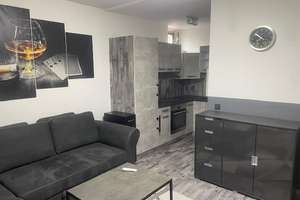 Gemütliches, möbliertes 1-Zimmer-Apartment  mit Balkon in ruhiger Lage nahe Borussia-Park – Die vollständige Adresse der Immobilie erhältst du vom Anbieter., 41179 Rheindahlen-Land, Mönchengladbach – Vorschaubild 1