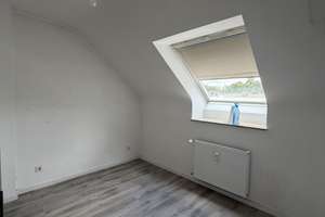 Helle, großzügige 4 Zimmer-Wohnung mit  Gäste-WC – Am Badezentrum 154, 47800 Bockum, Krefeld – Vorschaubild 7