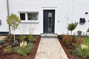 Modernes, energieeffizientes Reihenhaus mit Süd-West-Garten in Düren  – Lützenrathstraße 3, 52353 Nord-Düren, Düren – Vorschaubild 1