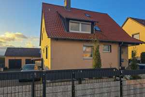 Wohlfühloase in Liebenburg-Othfresen: Modernes Einfamilienhaus mit traumhaftem Garten und Wellness! – Goslar (Kreis) – Vorschaubild 1