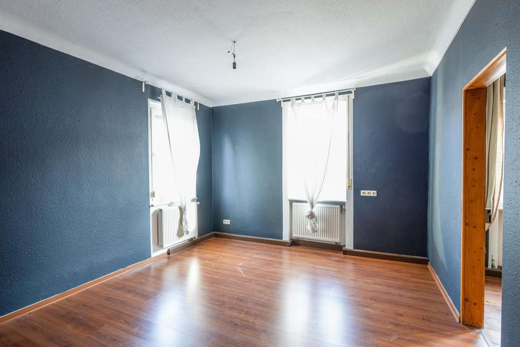 Immobilie in Fellbach - Charmanter Altbauflair mit vielen Nutzungsmöglichkeiten! - Bild 2