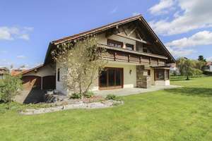 Familientraum mit viel Platz: Einfamilienhaus mit ca. 335 m² Wohnfläche und großem Grundstück  – Die vollständige Adresse der Immobilie erhältst du vom Anbieter., 87452 Altusried – Vorschaubild 21